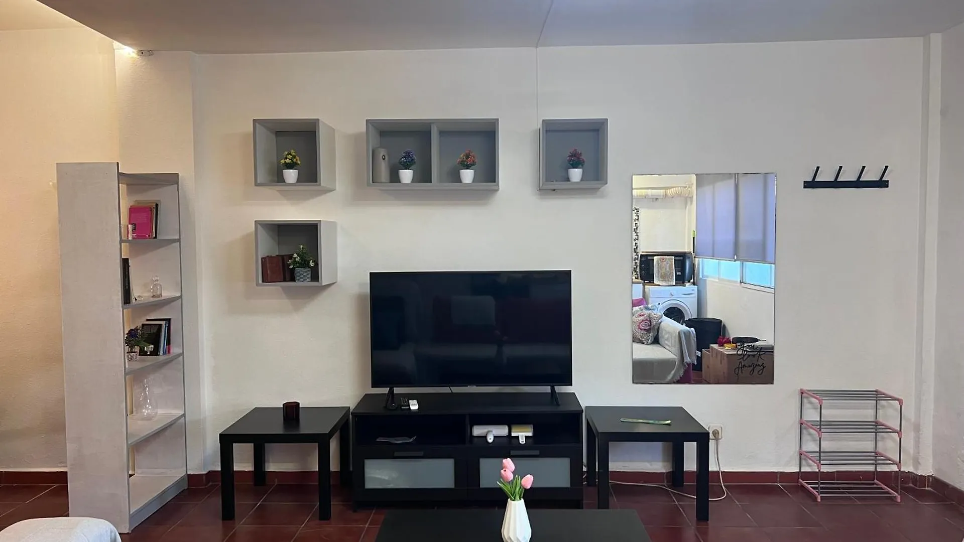 Apartamento Vacacional En Marbella contacts